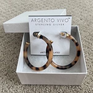 NWT Argento Vivo Hoop Earrings